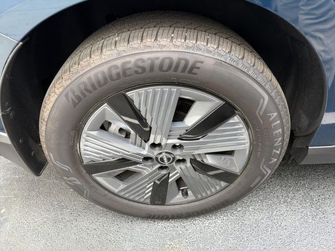 Used 2025 Nissan Murano SL w/ Cargo Package image 15