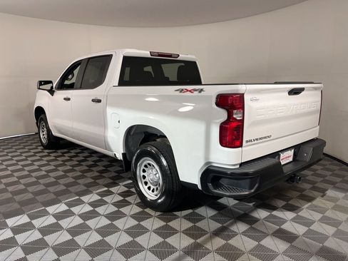 Used 2022 Chevrolet Silverado 1500 W/T w/ WT Value Package image 3