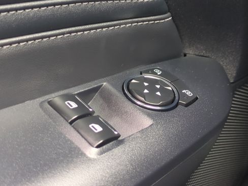 Used 2024 Ford Mustang GT Premium image 24