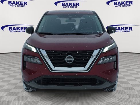 Used 2023 Nissan Rogue S image 8