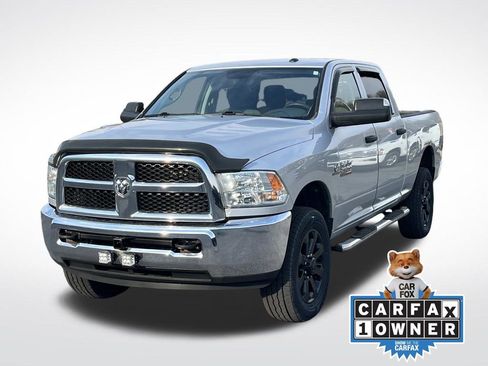 Used 2018 RAM 2500 Tradesman w/ Chrome Appearance Group image 8