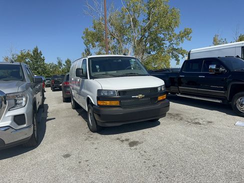 New 2025 Chevrolet Express 2500 w/ Driver Convenience Package RWD image 3