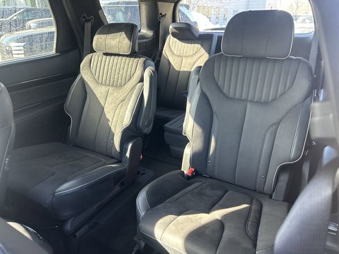 Used 2024 Hyundai Palisade Calligraphy AWD/4WD image 16