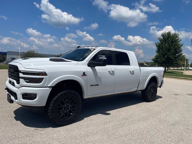 Used 2026 RAM 3500 Limited AWD/4WD image 6