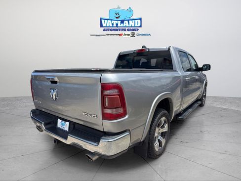 Used 2019 RAM 1500 Laramie AWD/4WD image 10