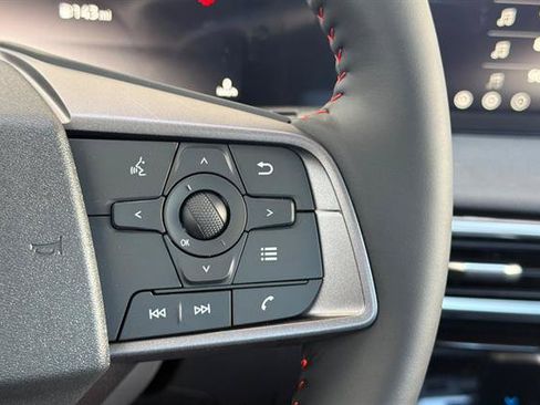 New 2027 Nissan Sentra SR w/ Floor Mat Package FWD image 26