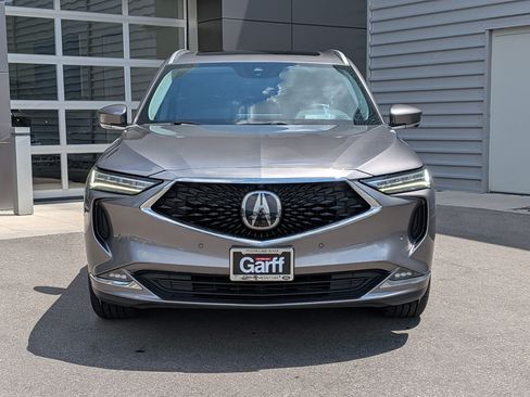 Used 2022 Acura MDX SH-AWD w/ Advance Package image 2