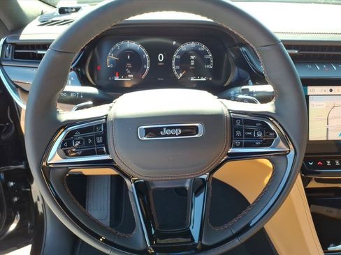 New 2026 Jeep Grand Cherokee L Summit AWD/4WD image 12