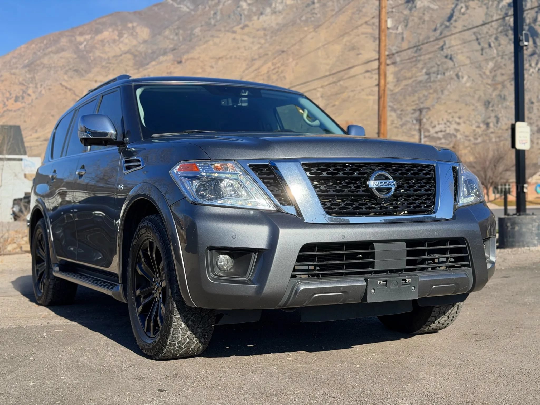 Used 2019 Nissan Armada Platinum w/ Captain's Chairs Package AWD/4WD image 1