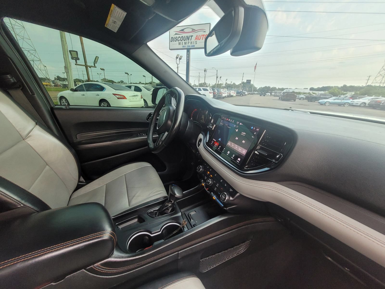 Used 2022 Dodge Durango R/T w/ Trailer Tow Group IV RWD image 8