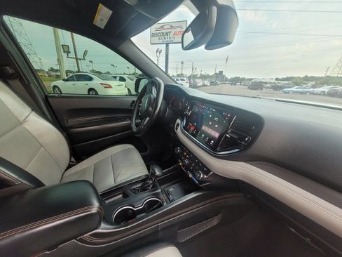 Used 2022 Dodge Durango R/T w/ Trailer Tow Group IV RWD image 8