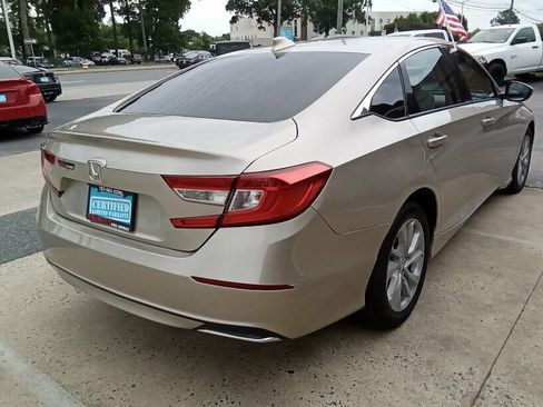 Used 2019 Honda Accord LX image 4