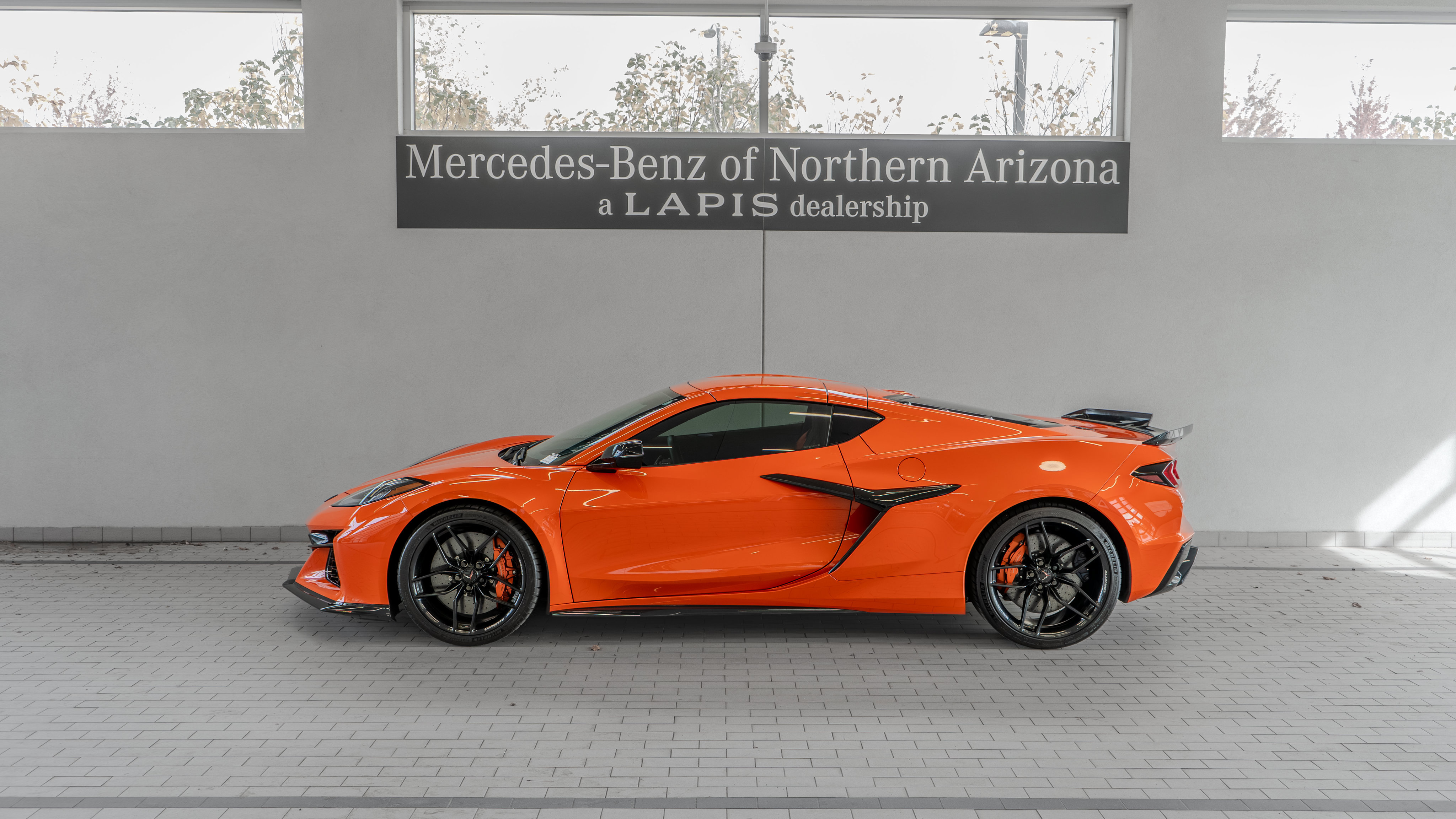 Used 2025 Chevrolet Corvette Z06 w/ Battery Protection Package RWD image 2