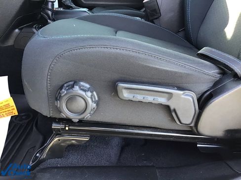 Used 2022 Jeep Wrangler Unlimited Rubicon 4xe w/ Cold Weather Group image 27