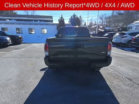Used 2021 Toyota Tacoma TRD Sport w/ Technology Package image 3