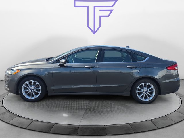 Certified 2019 Ford Fusion SE FWD image 3