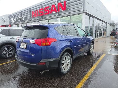 Used 2015 Toyota RAV4 Limited AWD/4WD image 3