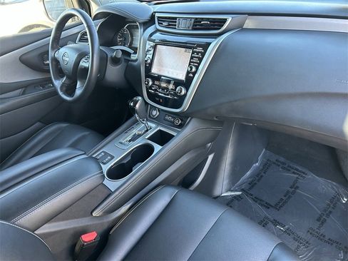 Used 2024 Nissan Murano SL image 8