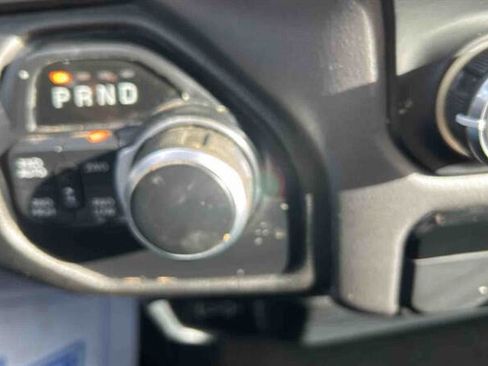 Used 2020 RAM 1500 Big Horn image 24