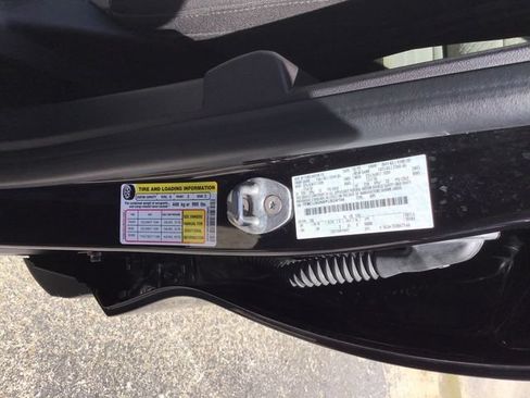 Used 2023 Ford Escape Active AWD/4WD image 28