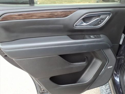 Used 2022 Chevrolet Tahoe Z71 w/ Z71 Off-Road Package image 22