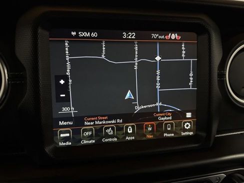 Used 2023 Jeep Wrangler Unlimited Sahara w/ Cold Weather Group image 17