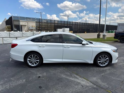 Used 2021 Honda Accord LX image 9