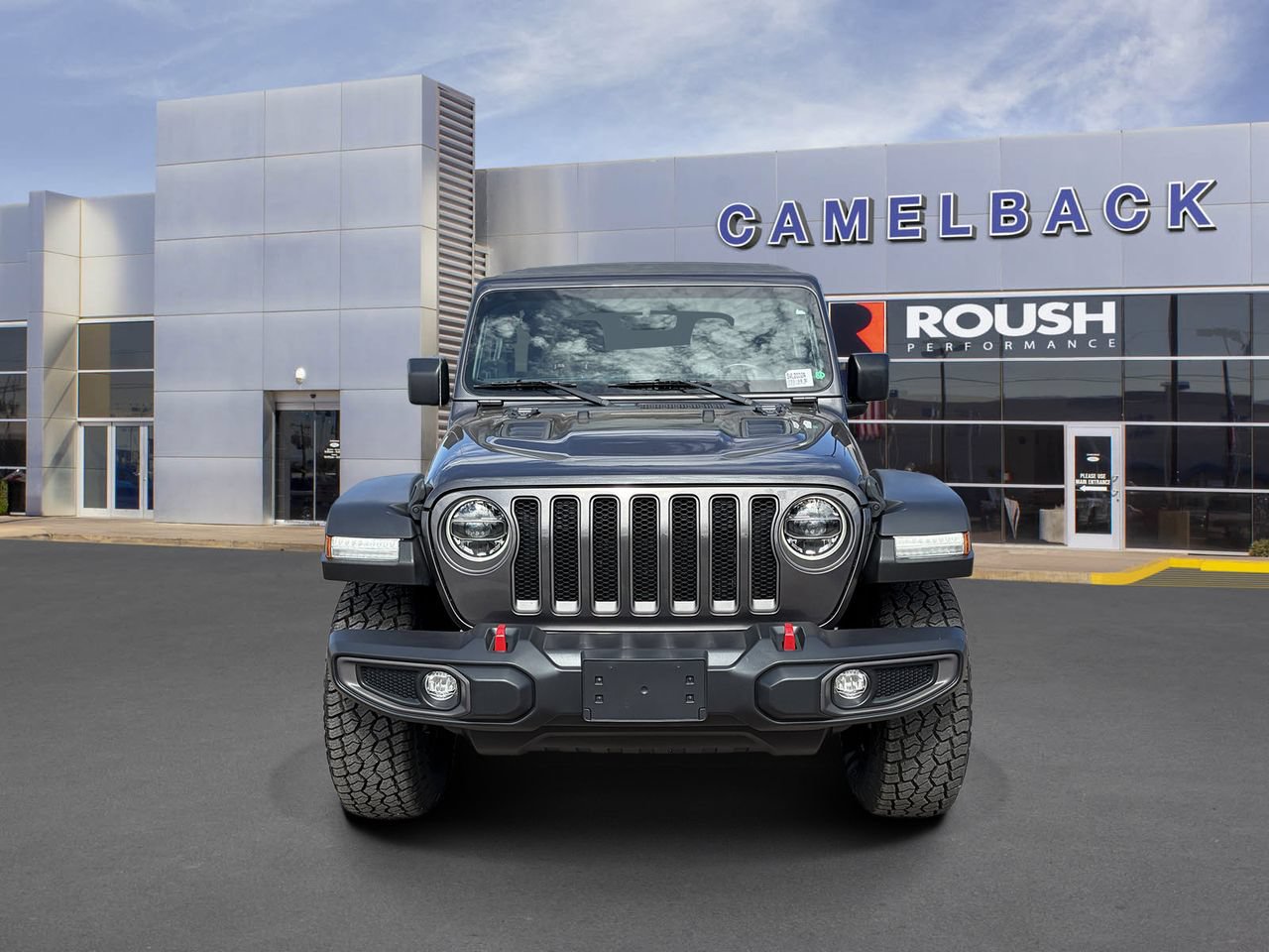Used 2022 Jeep Wrangler Unlimited Rubicon w/ LED Lighting Group AWD/4WD image 9