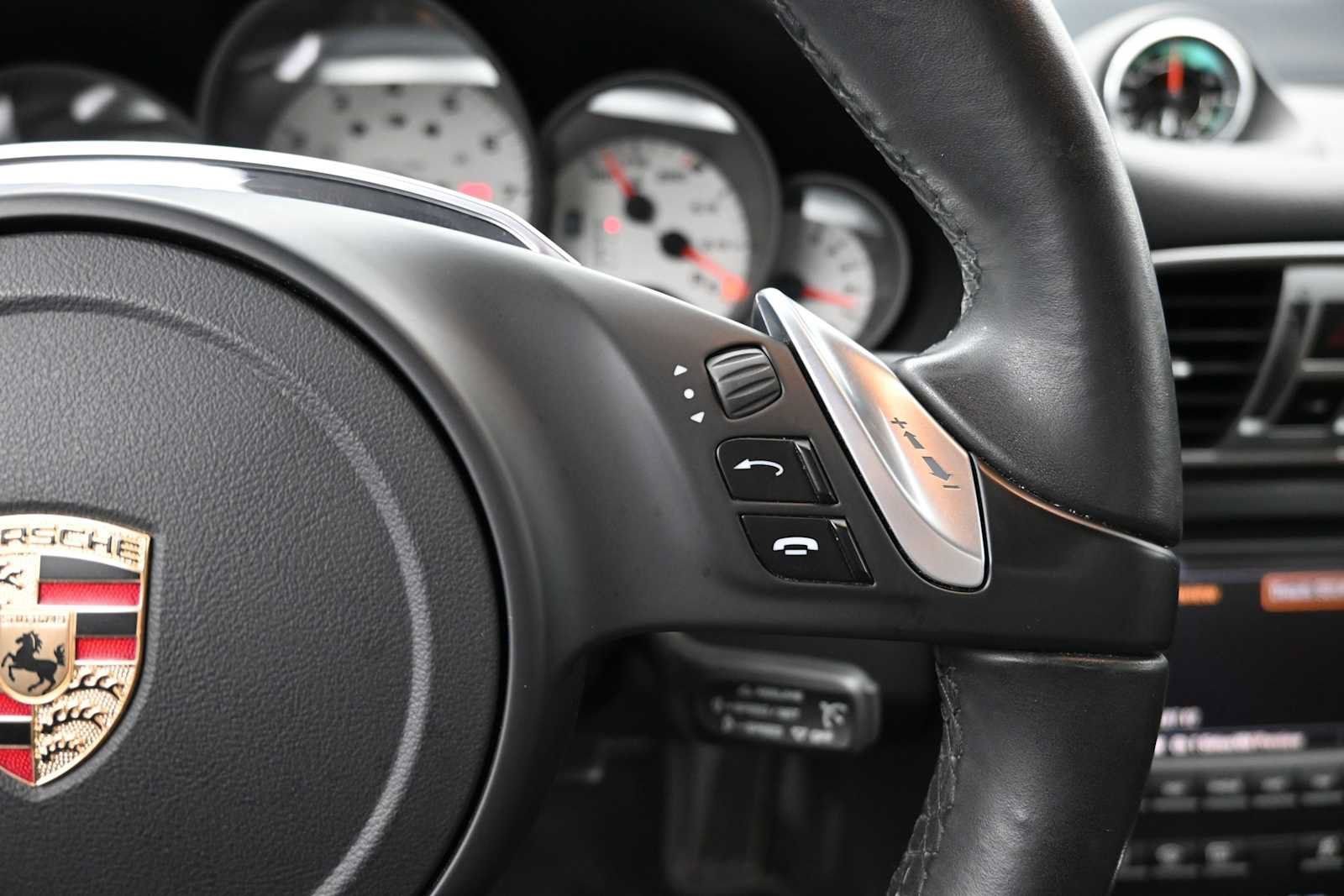 Used 2012 Porsche 911 Carrera GTS RWD image 11