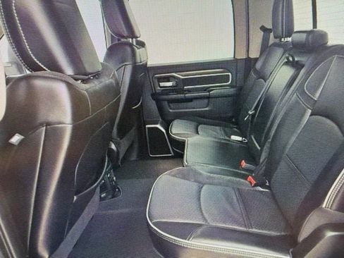 Used 2024 RAM 2500 Laramie AWD/4WD image 8