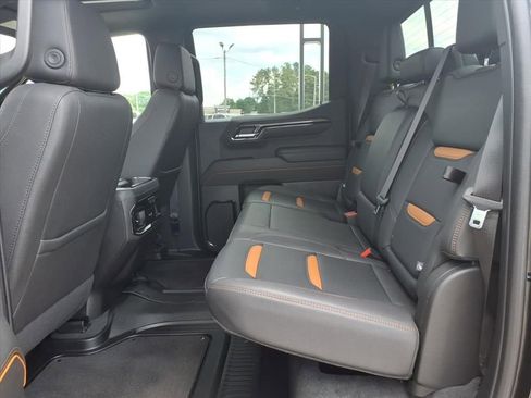 Used 2023 GMC Sierra 1500 AT4 w/ AT4 Premium Package AWD/4WD image 20