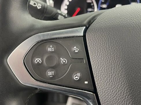 Used 2024 Chevrolet Traverse High Country image 39