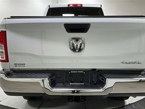 Used 2022 RAM 2500 Tradesman w/ Chrome Appearance Group image 4