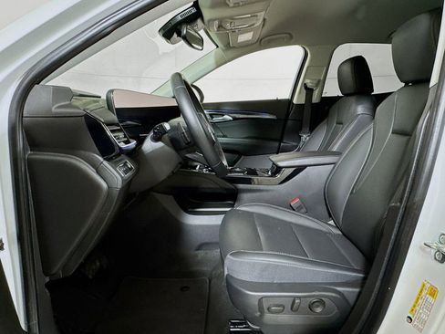 Used 2025 Buick Envision Preferred image 20