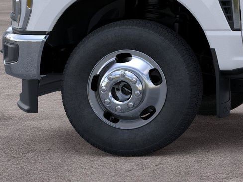 New 2026 Ford F350 Lariat AWD/4WD image 19
