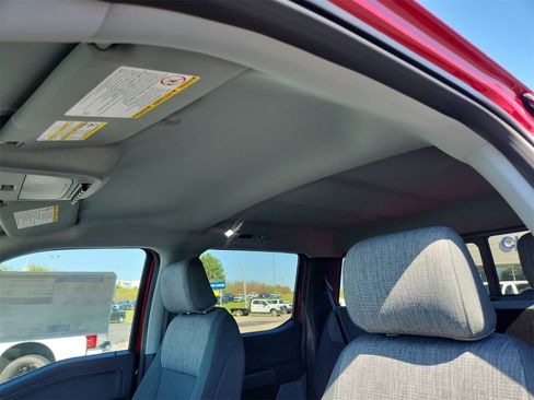 New 2026 Ford F250 XLT w/ XLT Premium Package image 11