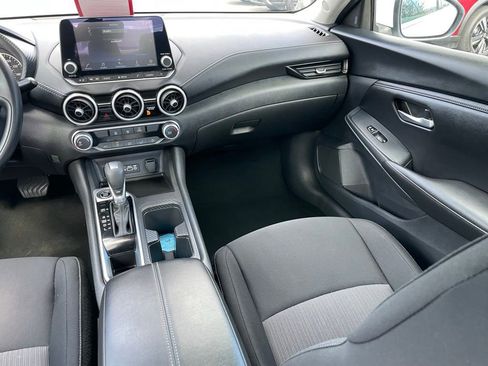 Certified 2024 Nissan Sentra SV image 9