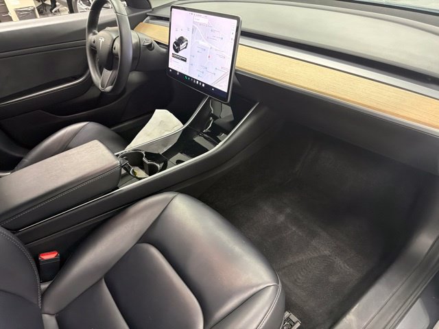 Used 2020 Tesla Model 3 RWD image 10