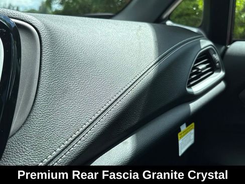 New 2026 Chrysler Pacifica Select image 20