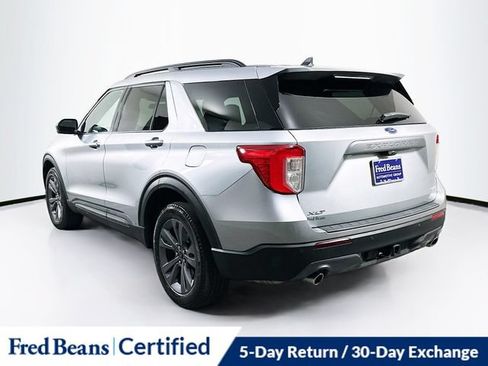 Used 2023 Ford Explorer XLT w/ Equipment Group 202A AWD/4WD image 6