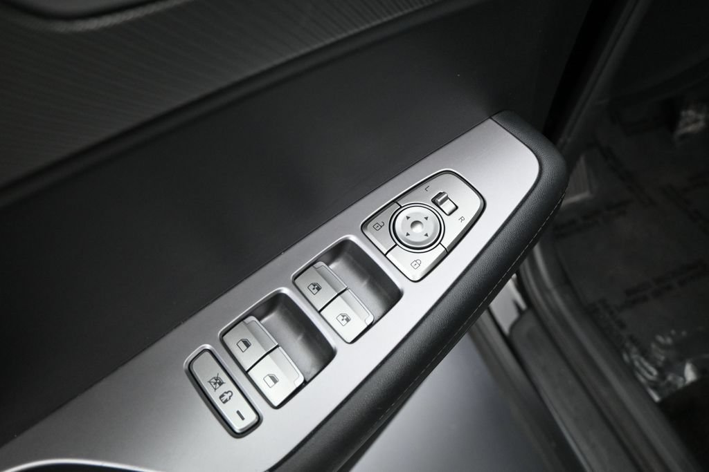 Used 2024 Hyundai Palisade SEL FWD image 6