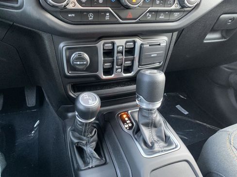 New 2025 Jeep Wrangler Sahara w/ Safety Group image 15