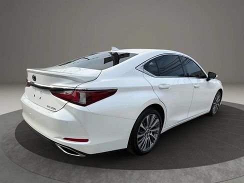 Used 2020 Lexus ES 350 w/ Premium Package FWD image 5