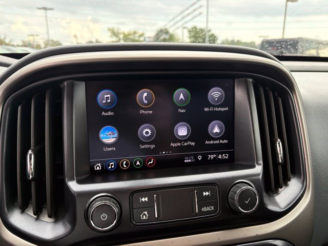 Used 2022 Chevrolet Colorado Z71 w/ Z71 Midnight Edition AWD/4WD image 19