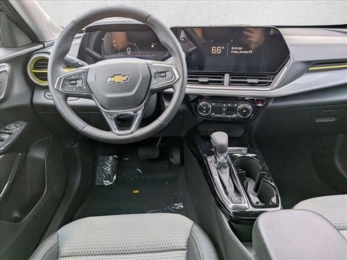 New 2026 Chevrolet Trax LT w/ Driver Confidence Package image 14