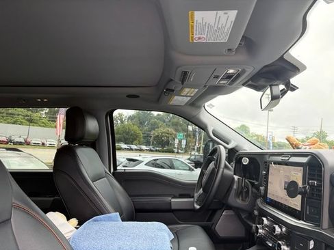 Used 2025 Ford F350 Lariat w/ Lariat Ultimate Package AWD/4WD image 8