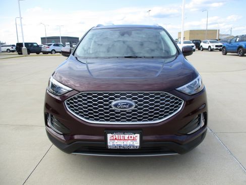 Used 2024 Ford Edge SEL w/ Convenience Package AWD/4WD image 10