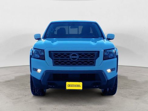 Used 2022 Nissan Frontier SV image 8