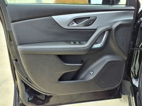 Used 2024 Chevrolet Blazer LT w/ Convenience Package FWD image 12