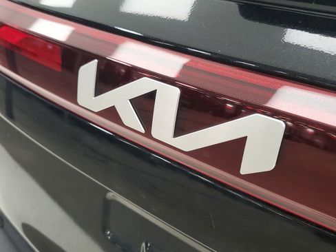 Used 2024 Kia Seltos LX image 6